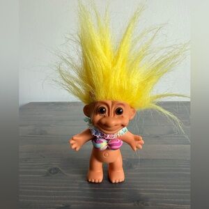 Vintage RUSS beach Troll